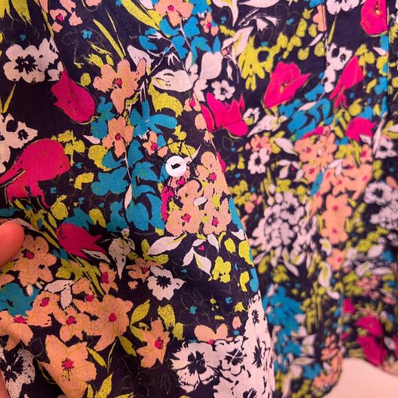 Zara Basic Floral Cotton V-neck Blouse Small - Picture 5 of 10